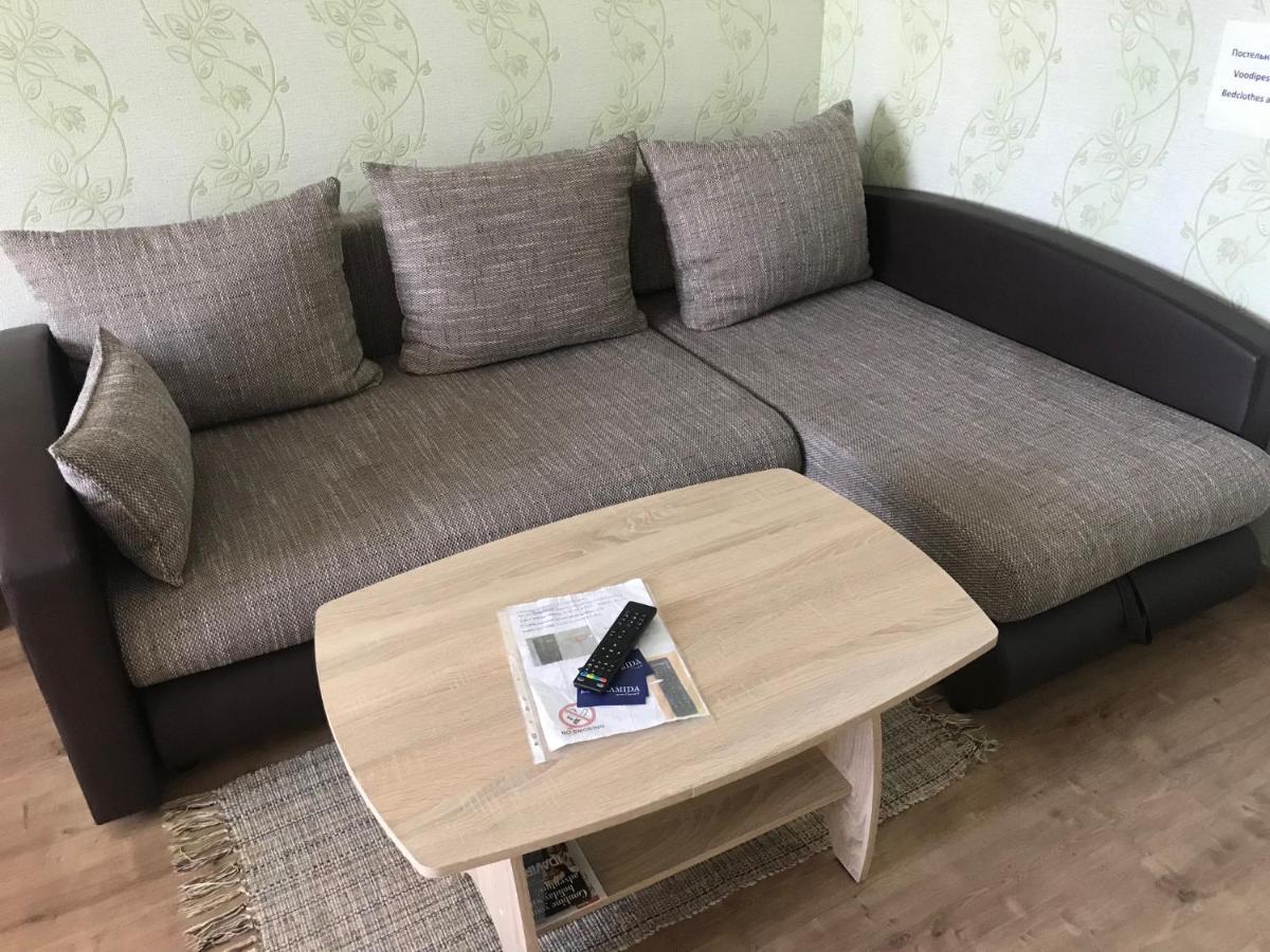 Piramida Apartments Narva Bagian luar foto