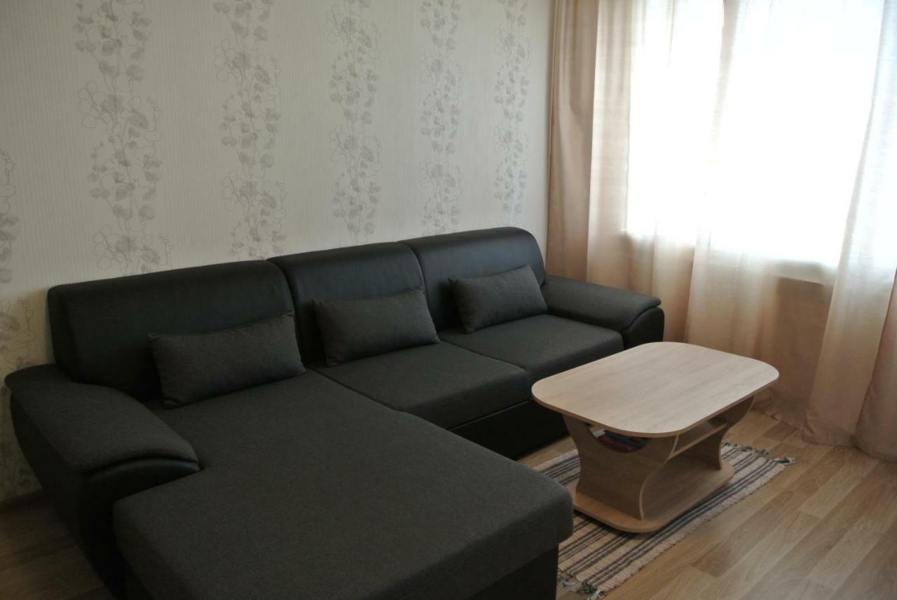 Piramida Apartments Narva Bagian luar foto