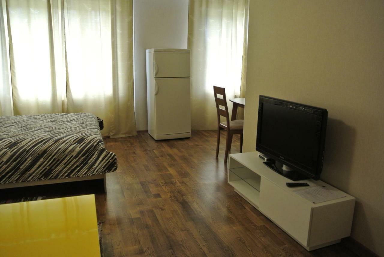 Piramida Apartments Narva Bagian luar foto