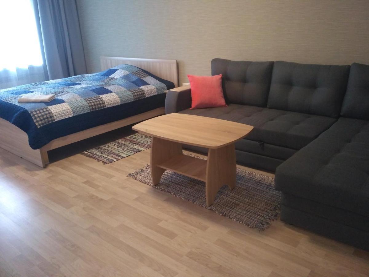 Piramida Apartments Narva Bagian luar foto